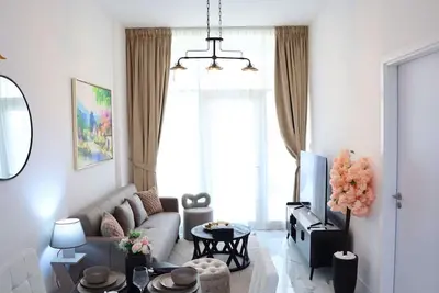 Image de City Chic: Elegant 1br Apartment in Masdar City