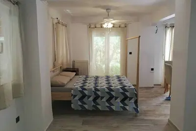Image de Appartement D1 avec cour privée au centre-ville