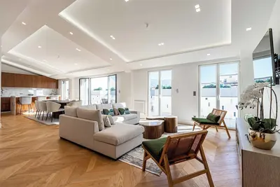 Image de Penthouse Rénové - Gray d'Albion/Croisette
