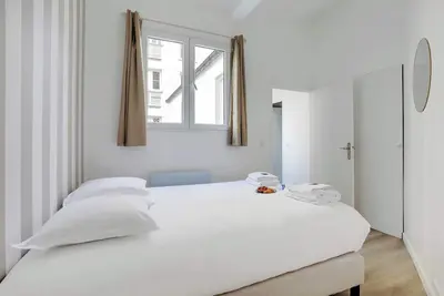Image de Intimiste appartement - 1br/4p - Javel