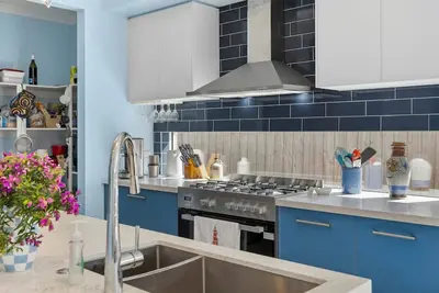 Image de Welcome to your perfect beachside retreat in Point Lonsdale, Victoria!