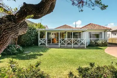 Blairgowrie Beach Cottage
