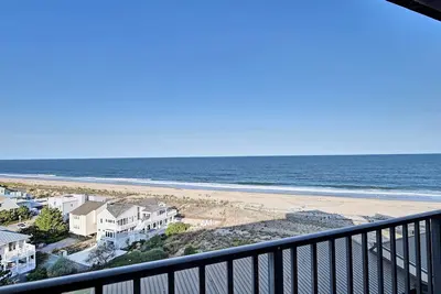 Image de Incredible Views in this 2 Bd Sea Colony Condo at Annapolis House! Wifi available, Resort Indoor and outdoor pool, Private Beach, Fitness Center, Tennis, and more!