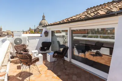 Image de Nikis Maison Navona - Appartement avec 4 chambres - 4e étage sans ascensor