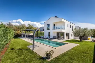 Image de Villa Silvia - villa moderne avec piscine privée pres de Porec