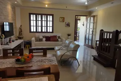 Image de Vacation home in Arraial do Cabo: 02 bedrooms (2 suites), balcony and barbecue
