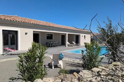 Image de Villa Neuve**** avec Piscine privée en Sud Ardèche