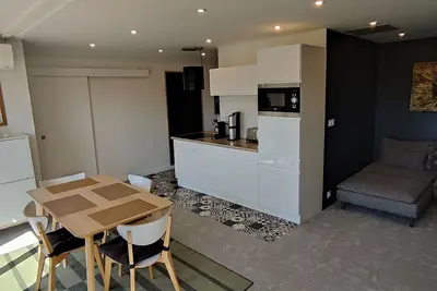 À 5 minutes du centre ville! Appartement avec salle de sport