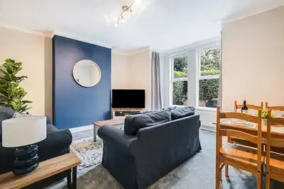 Image de Modern and Comfortable 3 bed