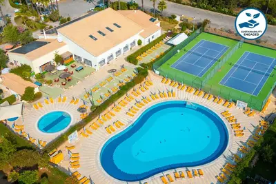 Image de Luxury Apartment: In Resort, Wi-Fi And Comfort
