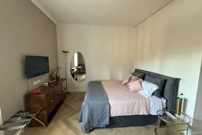Image de Suite-de Luxe-Salle de bain privée séparée-Vue ville-Camera 2