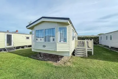 Image de Homely 4 berth caravan for hire in Lincolnshire at Sunnydale, ref 35122s
