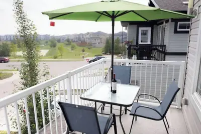Image de Pond View 3 Bed Airport Nearby\n\n