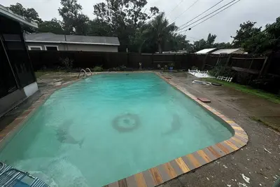 Pool Home - 3 Bedroom - Clearwater, Florida