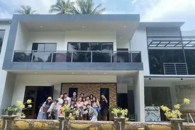 Image de Luxury 4-bedroom house with WiFi, Ac, pool, Karaoke, in Camotes Island Cebu.