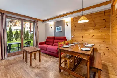 Image de Appartement en rez-de-jardin aux Orres 1800