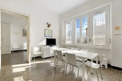 Image de Appartement \"Grande Appartamento Fronte Mare