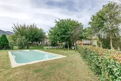 Image de Maison de campagne \"El Graner\" avec vue sur les montagnes, piscine partagée et Wi-Fi
