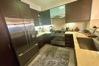 Image de Wilshire dream 3bd, 3bth Lux apt Xo