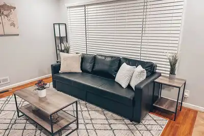 Image de Charming 3-bedroom home near everything safe neighborhood. Family & pet-friendly
