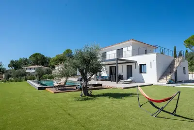 Image de Villa Belletoile, 8 personnes, belle vue, Montauroux