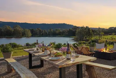 Image de Millfield Waters Luxury Hunter Valley Accommodation Amazing Water Mountain Views