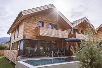 Image de Jolie maison de vacances avec piscine