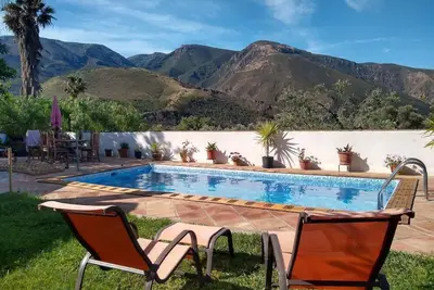 Image de Belle maison de vacances avec piscine privée