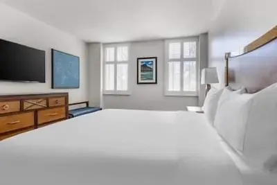 Image de 2 Hgvc Lagoon Tower, Beachfront Resort, Spa, Pool!
