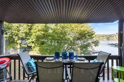 Image de Lakefront Bungalow Near Margaritaville