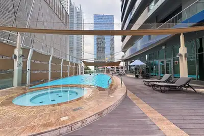Image de 2br Bliss in Vibrant Business Bay!