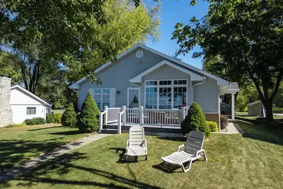 Image de 2025 Green Bay Draft Rental: Touchdown on the Bay