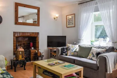 Image de 2 chambres à coucher à Ystradgynlais