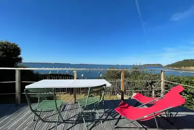 Image de Ty Lazo: Sérénité en bord de mer, havre de paix.