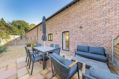 Image de 3 chambres à coucher à Oswestry
