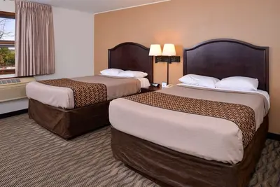 Image de 3 Welcoming Rooms w/ Free Breakfast & Kitchenette – Ideal for Short Stays