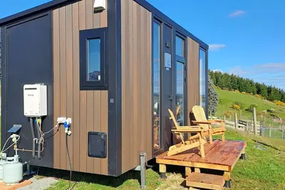 Image de Bruce Farm Alpaca Cabin 1 by Tiny Away