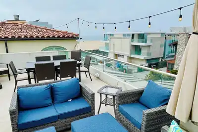 Image de Luxury 3br\\3. 5ba Beach House in Hermosa
