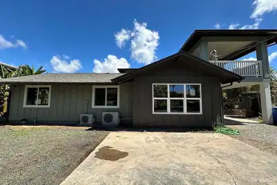 Image de 4-bedroom house with Ac, WiFi, & private beaech access in wonderful Ewa Beach