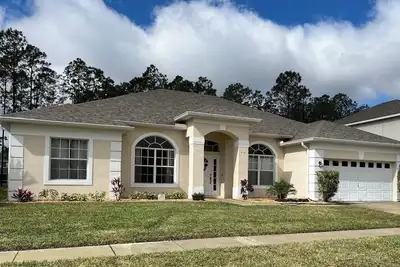 Image de Spacious 5-bedroom pool villa in golf community with Ac, WiFi