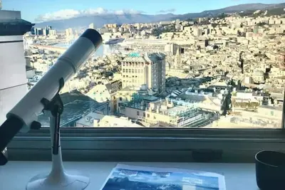 Central penthouse w Spectacular sea city view\n\n\n