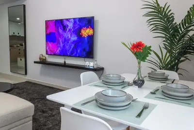 Image de Charming One-Bedroom Apartment in Muscat, Oman\n\n