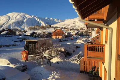 Image de 3-Bed Ski Apartment, Pool, U/G Parking, Sleeps 8