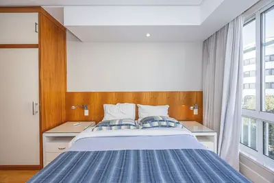 Image de Wonderful apartment in the heart of Leblon, 3 blocks from the beach.