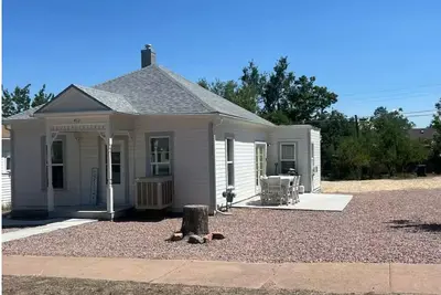 Image de Skyline Retreat Charming 3-bedroom house with Ac and WiFi in Cañon City