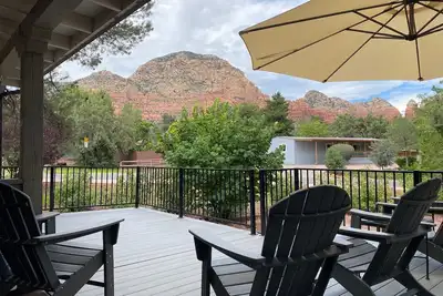 Image de Charming 2-bedroom house with amazing views of Thunder Mountain