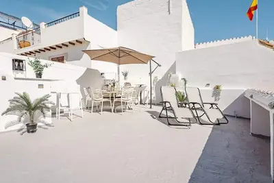 Image de Maison de vacances 'Paradiset' avec terrasse privée, Wi-Fi et climatisation