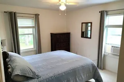 Image de Spacious 4-bedroom house in State College