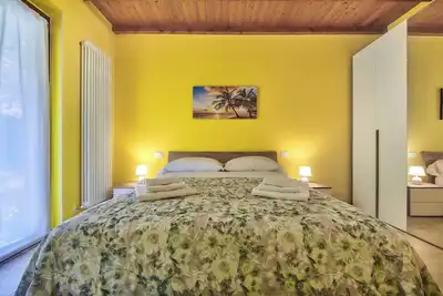 Image de House Of Music Apartment \"Lake View And Garden\"