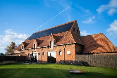 Image de Farmhouse 1919 with swimming pool & jacuzzi